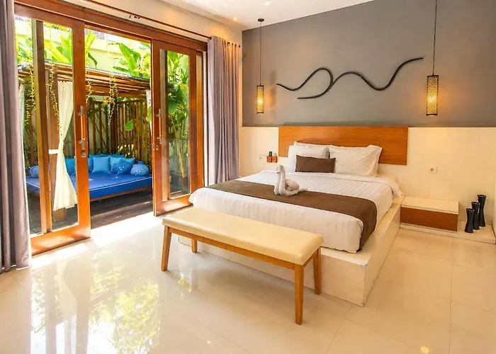 Bali Blue Ii - Two-bedroom Tropical Garden Pool Walking Distance From * Seminyak (Bali)