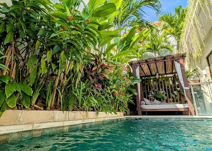Bali Blue Ii - Two-bedroom Tropical Garden Pool Walking Distance From Villa Seminyak (Bali)