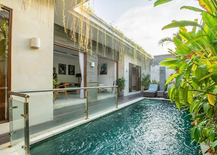 Bali Blue Ii - Two-bedroom Tropical Garden Pool Walking Distance From Villa Seminyak (Bali)