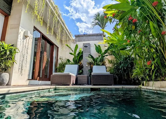 Villa Bali Blue Ii - Two-bedroom Tropical Garden Pool Walking Distance From Seminyak (Bali)