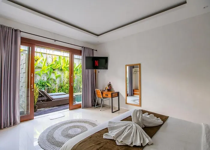 Bali Blue Ii - Two-bedroom Tropical Garden Pool Walking Distance From Seminyak (Bali)