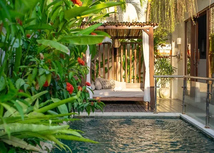 Villa Bali Blue Ii - Two-bedroom Tropical Garden Pool Walking Distance From Seminyak (Bali)