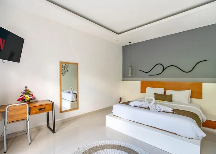 Villa Bali Blue Ii - Two-bedroom Tropical Garden Pool Walking Distance From Seminyak (Bali)