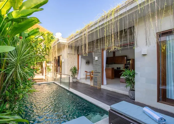 Bali Blue Ii - Two-bedroom Tropical Garden Pool Walking Distance From Villa *